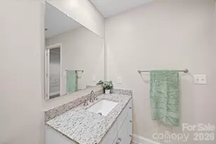 721 Governor Morrison St, Charlotte, NC 28211 - Photo 21