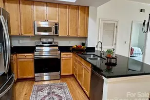 721 Governor Morrison St, Charlotte, NC 28211 - Photo 9