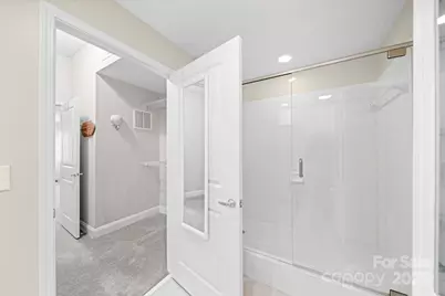 721 Governor Morrison Street #626, Charlotte, NC 28211 - Photo 17