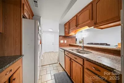 4823 Smokehollow Road, Charlotte, NC 28227 - Photo 9