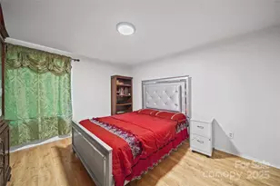 4823 Smokehollow Rd, Charlotte, NC 28227 - Photo 15