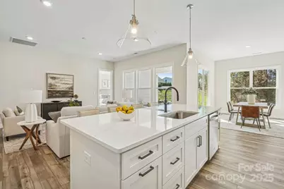 6019 Moonglade Way #424, Charlotte, NC 28269 - Photo 3