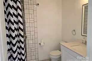 169 E Lacy St, Chester, SC 29706 - Photo 9