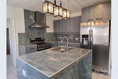 169 East Lacy Street, Chester, SC 29706 - Photo 3