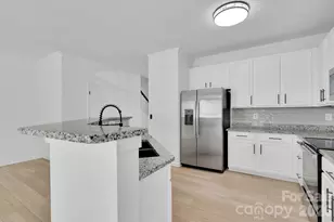 706 Shellstone Pl, Fort Mill, SC 29708 - Photo 11