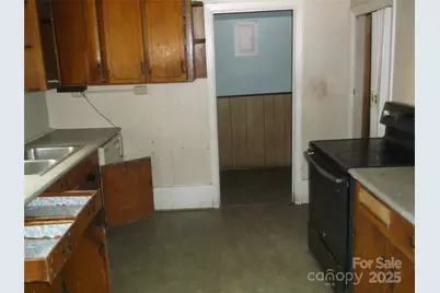 517 E Park Drive, Monroe, NC 28112 - Photo 11