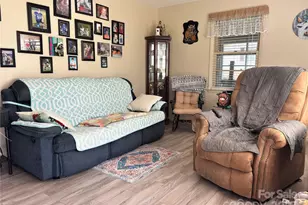 1954 Villa Dr, Newton, NC 28658 - Photo 3