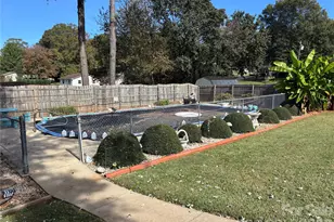 1954 Villa Dr, Newton, NC 28658 - Photo 25