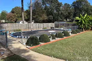 1954 Villa Dr, Newton, NC 28658 - Photo 23