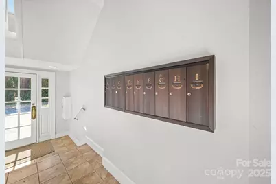 2315 Selwyn Avenue #H, Charlotte, NC 28207 - Photo 27