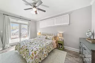 2315 Selwyn Ave, Charlotte, NC 28207 - Photo 17