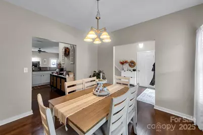 431 Battery Circle, Lake Wylie, SC 29710 - Photo 5