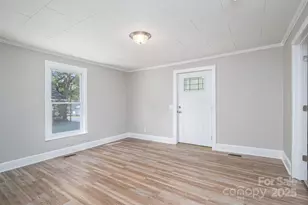 1811 Hemlock Ave, Gastonia, NC 28054 - Photo 9