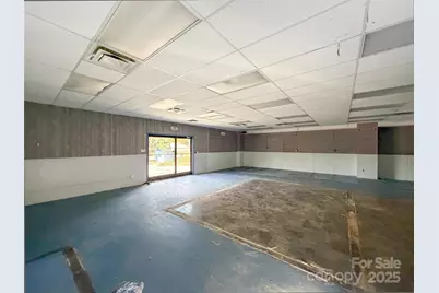 900 W Chapel Road, Asheville, NC 28803 - Photo 17