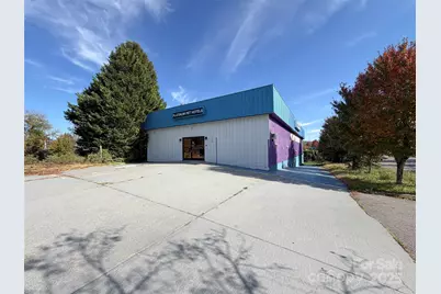 900 W Chapel Road, Asheville, NC 28803 - Photo 3