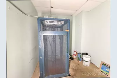 900 W Chapel Road, Asheville, NC 28803 - Photo 27