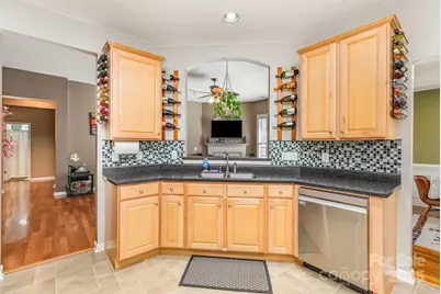 10438 Tintinhull Drive, Fort Mill, SC 29707 - Photo 15