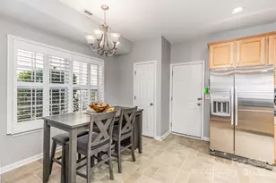 10438 Tintinhull Dr, Fort Mill, SC 29707 - Photo 13