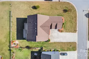 131 History Ln, Statesville, NC 28677 - Photo 5