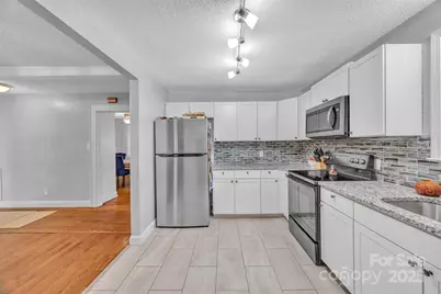 227 W 27th Street, Newton, NC 28658 - Photo 13