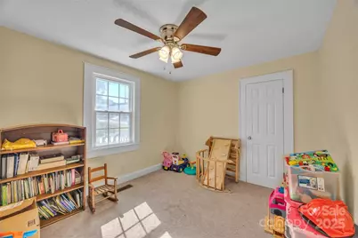 227 W 27th Street, Newton, NC 28658 - Photo 19