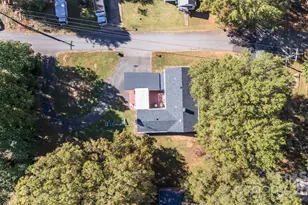 227 W 27th St, Newton, NC 28658 - Photo 39