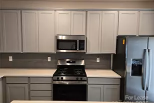 525 San Marco Dr, Gastonia, NC 28056 - Photo 3