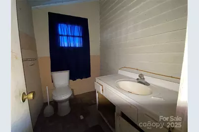 318 S 6th Street, Lockhart, SC 29364 - Photo 13