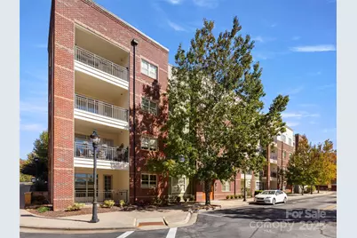 5 Farleigh Street #203, Asheville, NC 28803 - Photo 1