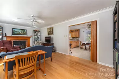 108 Hill Street, Black Mountain, NC 28711 - Photo 9