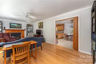 108 Hill St, Black Mountain, NC 28711 - Photo 9