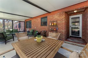 108 Hill St, Black Mountain, NC 28711 - Photo 23