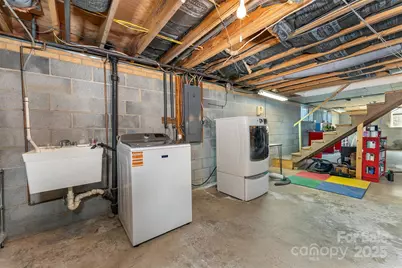 108 Hill Street, Black Mountain, NC 28711 - Photo 27