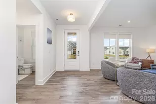 5216 Mint Hbr Wy, Charlotte, NC 28269 - Photo 7