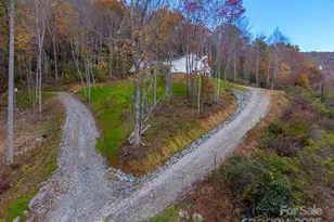 679 Firefly Rd, Whittier, NC 28789 - Photo 31