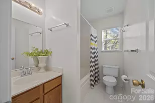 9201 Rotherham Ln, Charlotte, NC 28216 - Photo 31