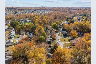 9201 Rotherham Lane, Charlotte, NC 28216 - Photo 43