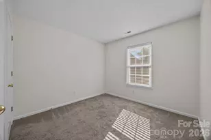 9201 Rotherham Ln, Charlotte, NC 28216 - Photo 29