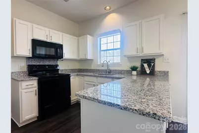 9201 Rotherham Lane, Charlotte, NC 28216 - Photo 5