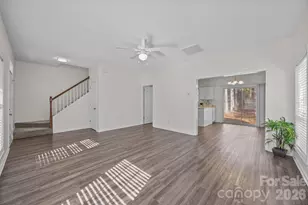 9201 Rotherham Ln, Charlotte, NC 28216 - Photo 3