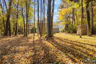 9201 Rotherham Ln, Charlotte, NC 28216 - Photo 13