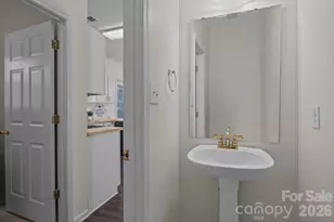 9201 Rotherham Ln, Charlotte, NC 28216 - Photo 23