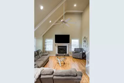 154 Presidential Drive, Waynesville, NC 28786 - Photo 9