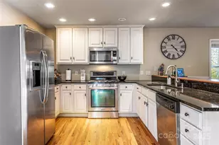 154 Presidential Dr, Waynesville, NC 28786 - Photo 13