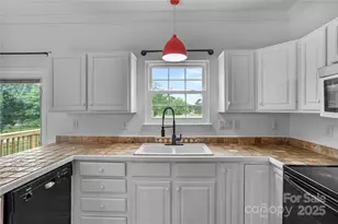 188 Turnberry Ln, Mooresville, NC 28117 - Photo 9