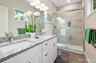 128 Houston St, Asheville, NC 28801 - Photo 3