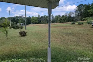 1004 Pine Mountain Rd, Hudson, NC 28638 - Photo 3