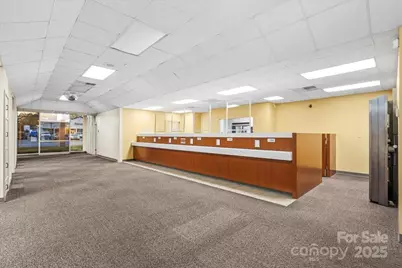 704 N Cannon Boulevard, Kannapolis, NC 28083 - Photo 7