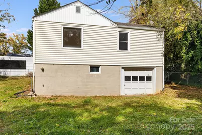 209 Governors View Road, Asheville, NC 28805 - Photo 23