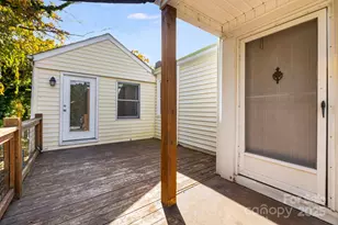 209 Governors View Rd, Asheville, NC 28805 - Photo 3